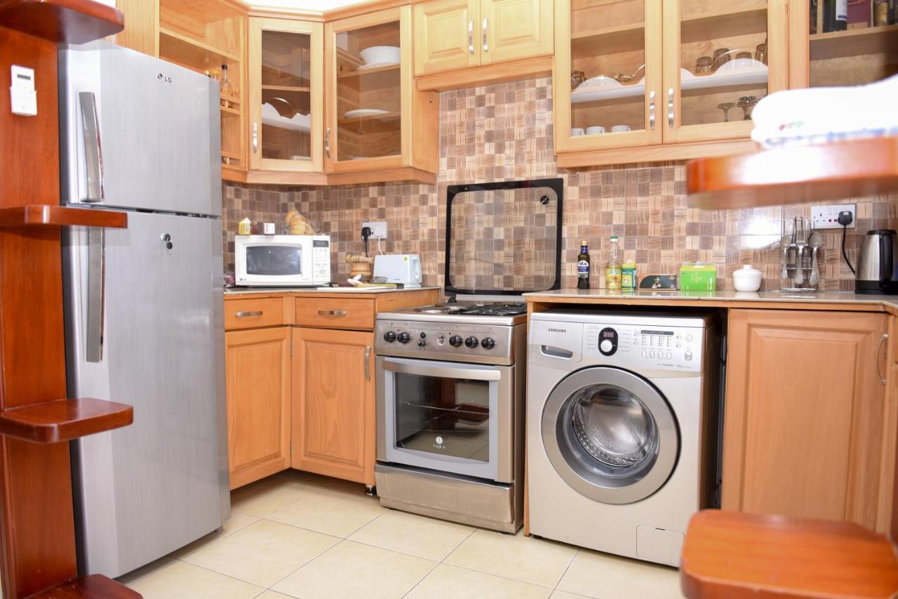 Corinya Serviced Apartments Entebbe Dış mekan fotoğraf
