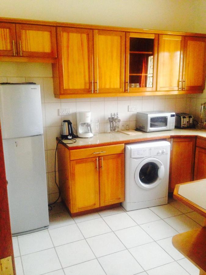 Corinya Serviced Apartments Entebbe Dış mekan fotoğraf
