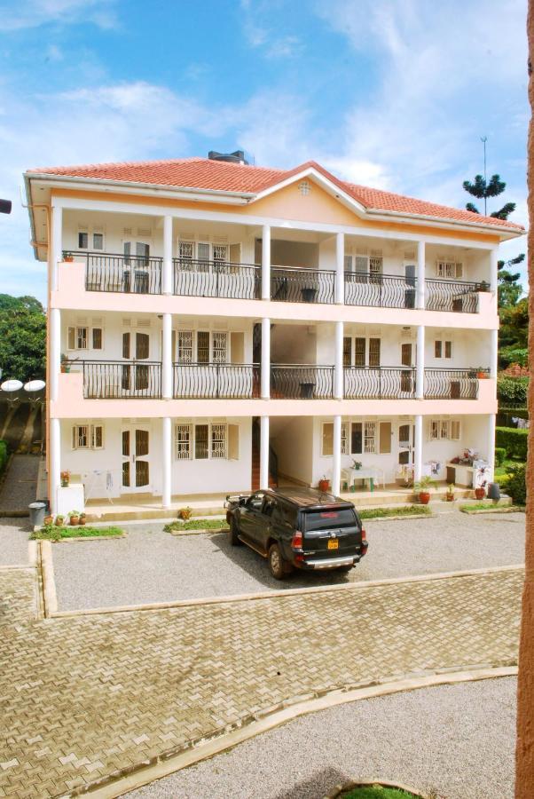 Corinya Serviced Apartments Entebbe Dış mekan fotoğraf