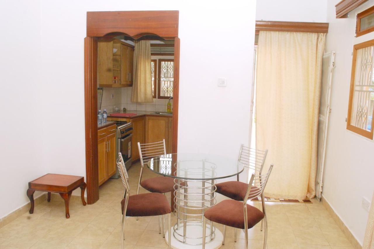 Corinya Serviced Apartments Entebbe Dış mekan fotoğraf